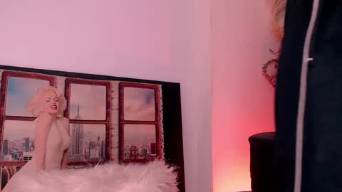         online show from 11-29-25, 05:54