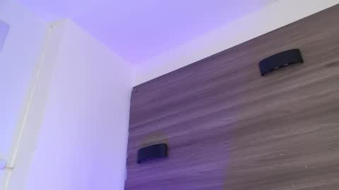         online show from 03-04-26, 05:13