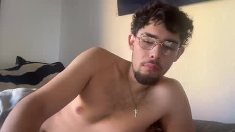 Snapshot of damiam_xj chatting on 11-10-25, 04:39 damiam xj online show from 11-10-25, 04:39