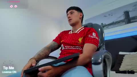 DAMIAN online show from 01-05-26, 05:27