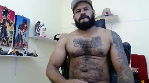 Snapshot of damian64436171 chatting on 10-21-25, 10:21 damian64436171 online show from 10-21-25, 10:21