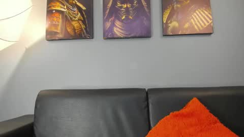 Damian Oliver online show from 01-12-26, 03:23