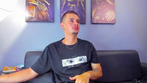 Snapshot of damian__oliver chatting on 02-07-26, 03:16 Damian Oliver online show from 02-07-26, 03:16