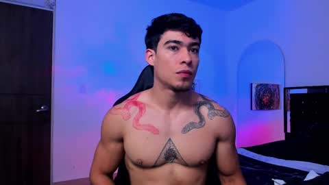 Snapshot of damian_fit chatting on 03-11-25, 11:12 Damian online show from 03-11-25, 11:12