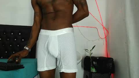 damian_hart_24cm online show from 03-18-26, 12:08