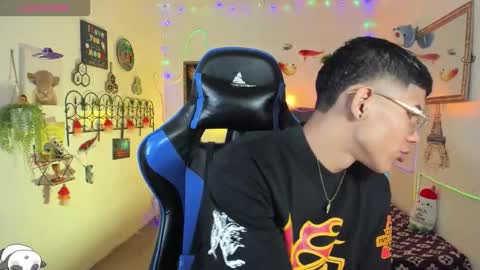 Damian online show from 01-14-26, 03:01