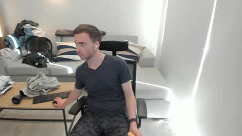 Snapshot of damiano007 chatting on 02-04-25, 04:50 CockandLoad online show from 02-04-25, 04:50