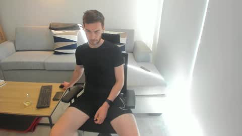 Snapshot of damiano007 chatting on 02-16-25, 03:05 CockandLoad online show from 02-16-25, 03:05