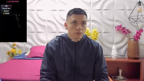 Snapshot of damianphill chatting on 12-27-24, 11:28 Damian Phill online show from 12-27-24, 11:28