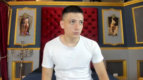 Snapshot of damianphill chatting on 02-23-25, 07:28 Damian Phill online show from 02-23-25, 07:28