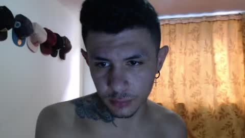 damiansexyboy69 online show from 11-11-25, 04:51