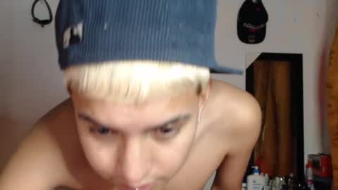 damiansexyboy69 online show from 11-28-25, 07:33