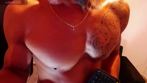 ---Taylor--- online show from 01-08-25, 02:35