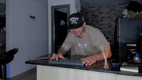 INSTAGRAM  DAMMIANMILLEROFICIAL online show from 01-08-26, 01:35