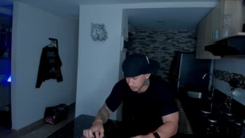 Snapshot of dammianmilleroficial chatting on 02-13-26, 07:21 INSTAGRAM DAMMIANMILLEROFICIAL online show from 02-13-26, 07:21