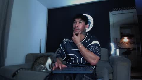 Snapshot of dammianmilleroficial chatting on 03-01-26, 03:19 INSTAGRAM DAMMIANMILLEROFICIAL online show from 03-01-26, 03:19