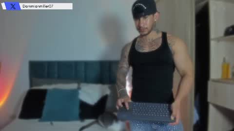 Snapshot of dammianmilleroficial chatting on 07-11-26, 11:17 INSTAGRAM DAMMIANMILLEROFICIAL online show from 07-11-26, 11:17