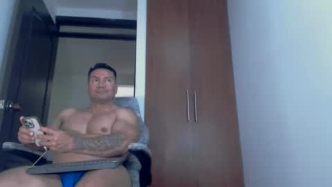 dammuscle online show from 03-25-26, 05:08