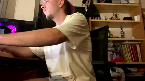 damncore online show from 10-11-25, 11:03