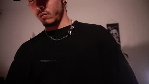 insta damn8   ---         -----  online show from 04-18-26, 11:38