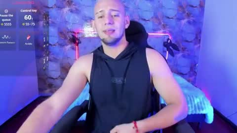 Damon bakert online show from 07-10-26, 03:03