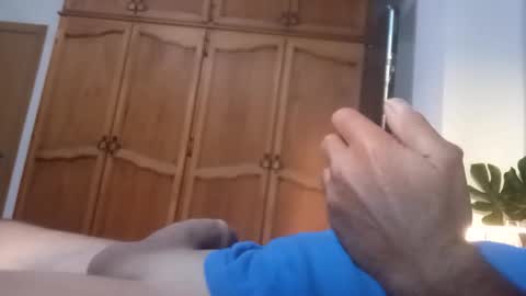 dan722750 online show from 10-20-25, 04:51