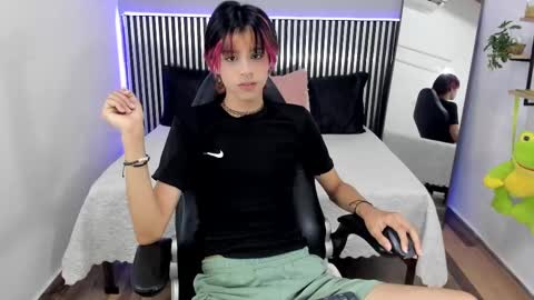 D A N online show from 09-11-25, 01:55