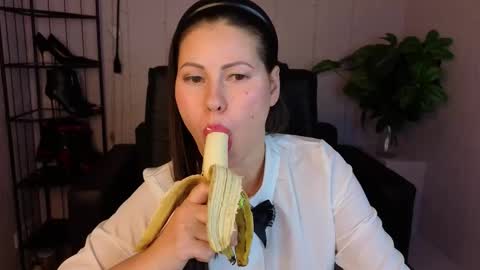 Dana Dom online show from 03-15-26, 01:50