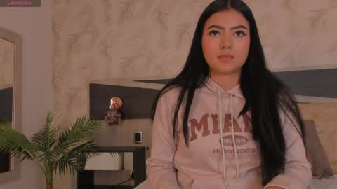 Snapshot of dana_haze chatting on 05-02-26, 04:39 Dana online show from 05-02-26, 04:39