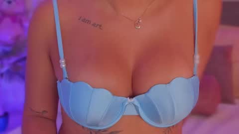 Snapshot of dana_haze chatting on 07-13-26, 04:59 Dana online show from 07-13-26, 04:59