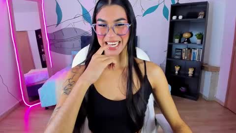 dana_paula online show from 12-19-25, 11:28