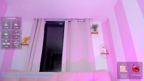 Snapshot of danafinet chatting on 09-19-25, 01:29 A B B Y online show from 09-19-25, 01:29