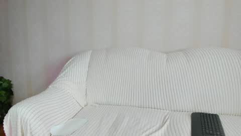 Snapshot of danajhonson chatting on 05-20-26, 06:52 danajhonson online show from 05-20-26, 06:52