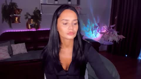 DanaMiers online show from 06-02-26, 03:52