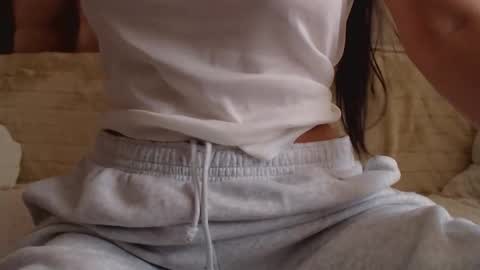 Snapshot of danaperfect chatting on 09-26-25, 10:30 Daniella online show from 09-26-25, 10:30