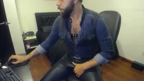 danbury online show from 03-04-26, 01:33