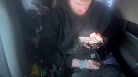 C2o7M3 online show from 01-12-25, 02:30