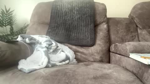 C2o7M3 online show from 02-05-25, 03:09