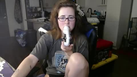 Snapshot of dancingcanadian chatting on 03-06-25, 02:41 DancingCanadian online show from 03-06-25, 02:41