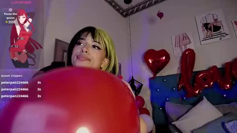 Snapshot of dandarkie01 chatting on 02-15-25, 06:44 dandarkie online show from 02-15-25, 06:44