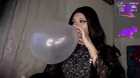 Snapshot of dandarkie01 chatting on 02-19-25, 08:41 dandarkie online show from 02-19-25, 08:41