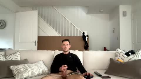 Snapshot of dandg_ chatting on 02-06-25, 04:58 dandg_ online show from 02-06-25, 04:58