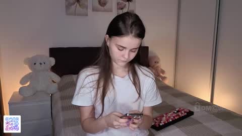 Eva online show from 10-12-25, 08:52