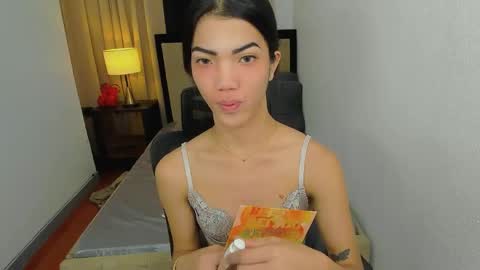 STEPHANIE online show from 06-03-26, 08:58