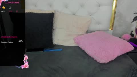 Snapshot of dani_ary chatting on 02-22-25, 05:46 DANI online show from 02-22-25, 05:46