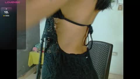Snapshot of dani_ary chatting on 03-12-26, 06:25 DANI online show from 03-12-26, 06:25