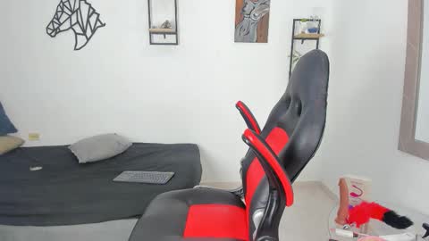Daniella online show from 10-16-25, 08:10