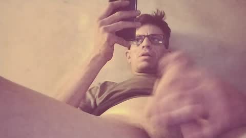 Snapshot of danicrss8 chatting on 04-25-26, 02:25 danicrss8 online show from 04-25-26, 02:25