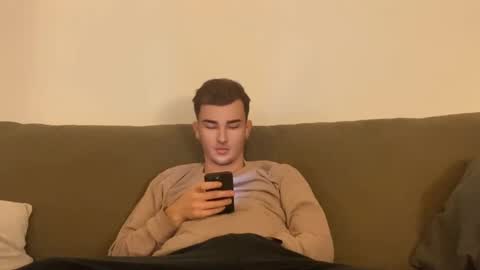 Snapshot of daniel200002 chatting on 12-08-24, 05:55 daniel200002 online show from 12-08-24, 05:55