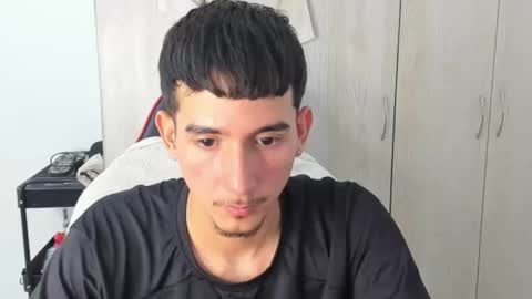 Snapshot of daniel_443 chatting on 09-11-25, 06:13 DANIEL online show from 09-11-25, 06:13